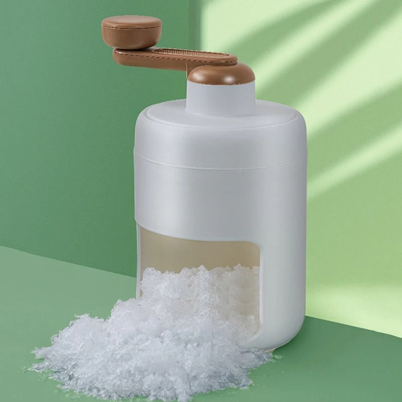 Manual ice shaver